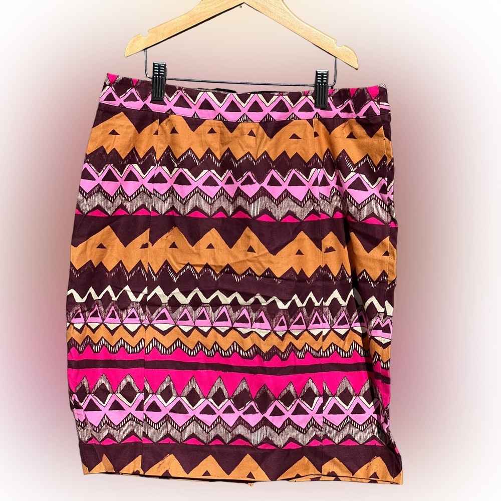 Ann Taylor multicolor chevron print skirt for women